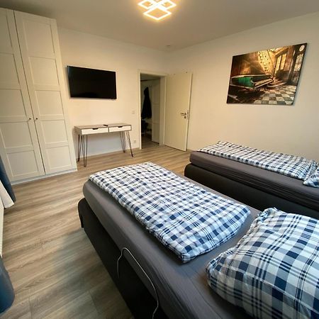 Apartments - Free Parking - Wifi - Kitchen Essen Bagian luar foto